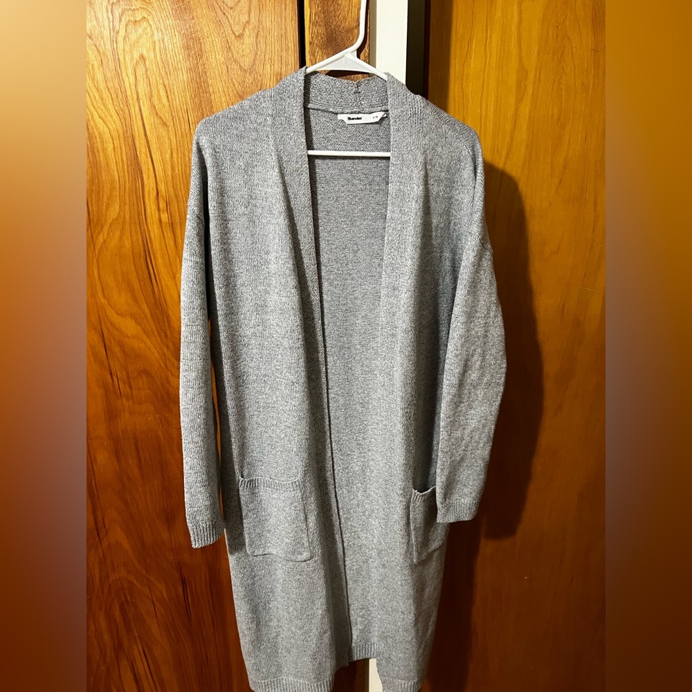 Grey cardigan
